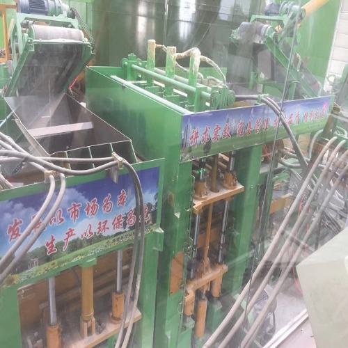 Providing hydraulic pressure